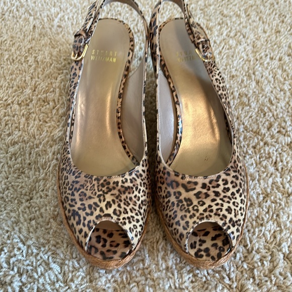 Stuart Weitzman leopard print espadrille peep toe wedges EUC Sz 9.5 - Picture 2 of 6